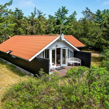 Clea - 800m From The Sea By Interhome