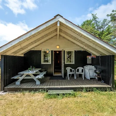Vakantiehuis Clea - 800m From The Sea By Interhome *